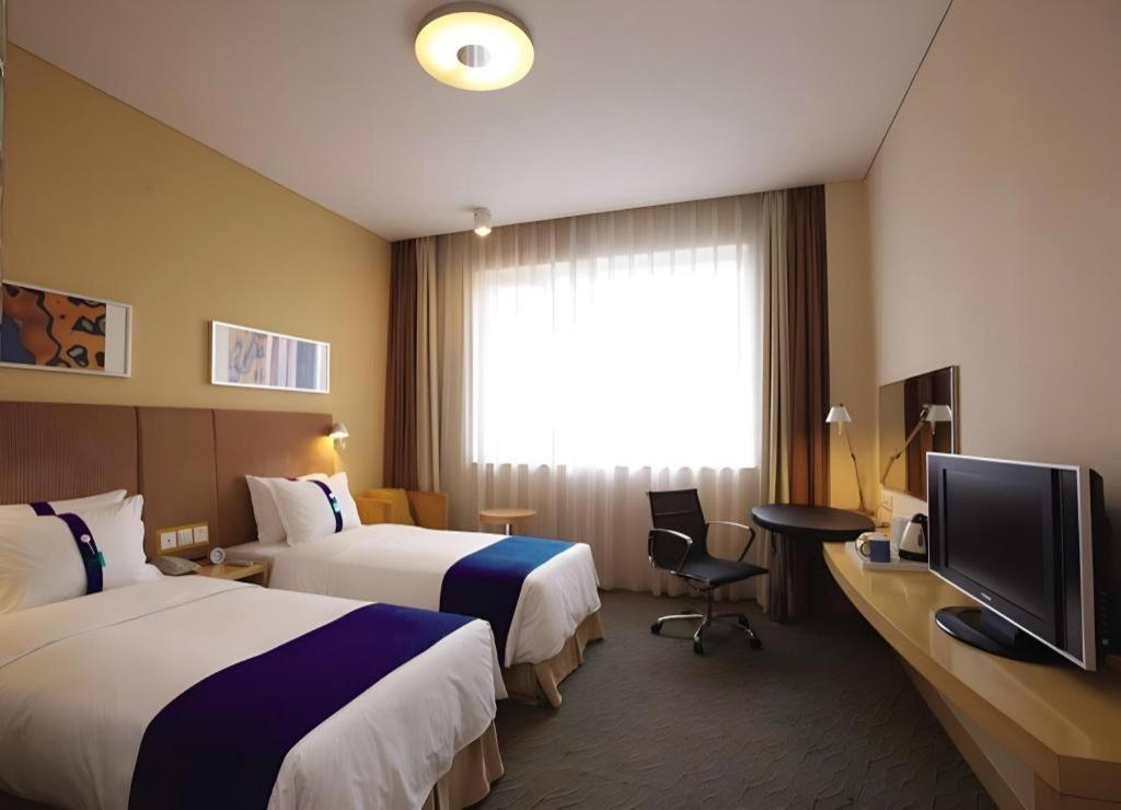 Holiday Inn Express Zhangye By Ihg Buitenkant foto