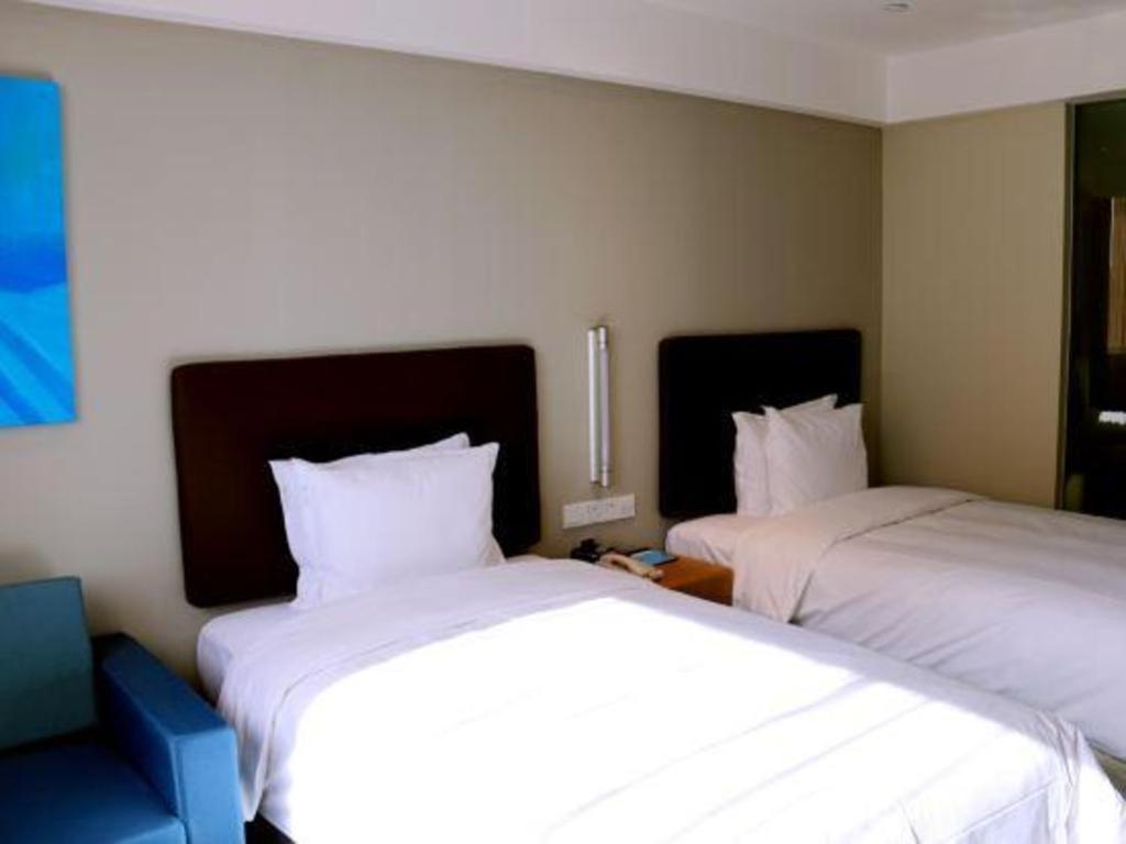 Holiday Inn Express Zhangye By Ihg Buitenkant foto
