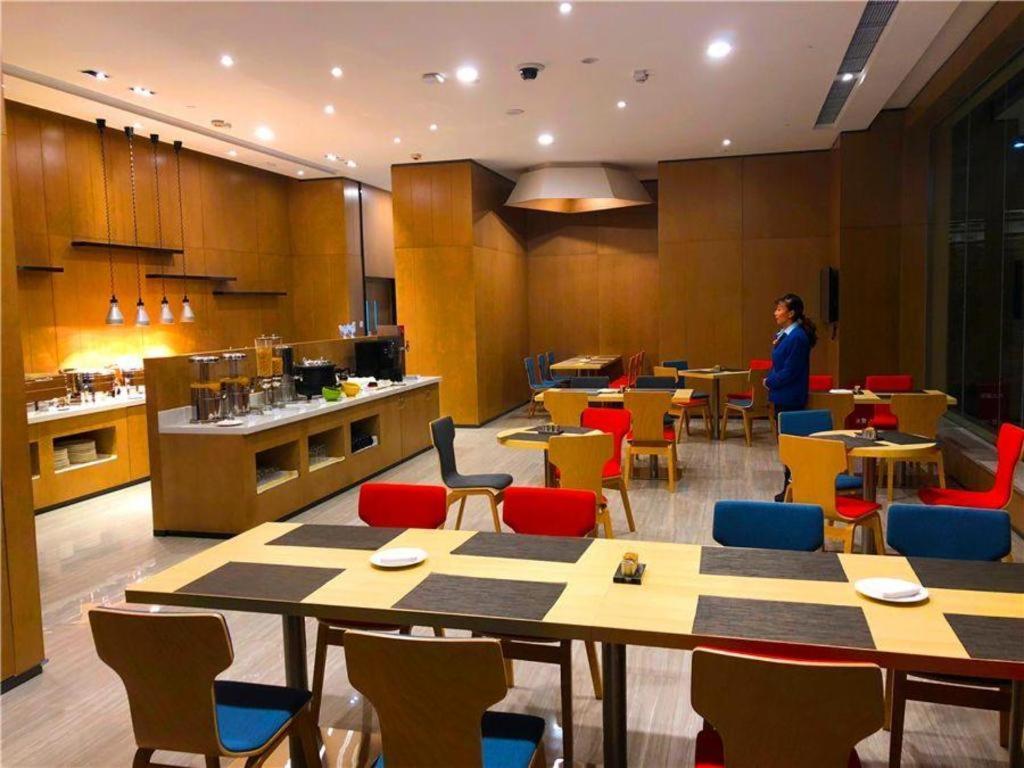Holiday Inn Express Zhangye By Ihg Buitenkant foto