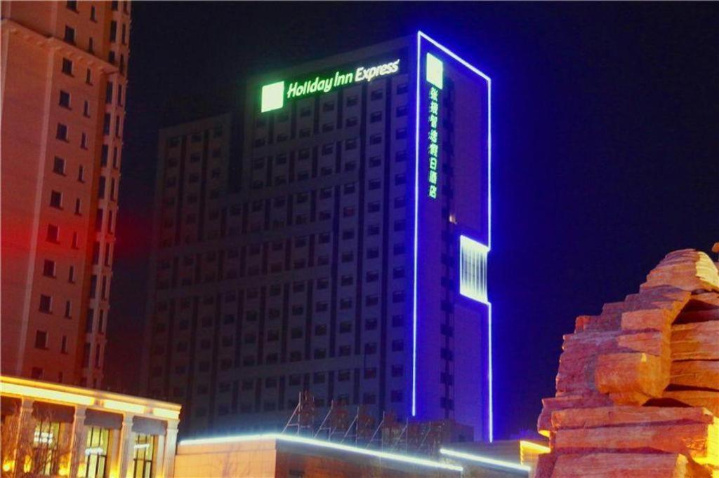Holiday Inn Express Zhangye By Ihg Buitenkant foto